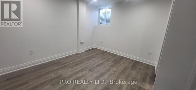 Building Photo - 2117 Coppermine St