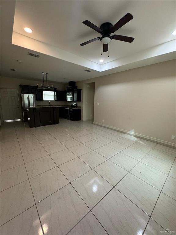 Foto del edificio - 304 S Ridge Ln