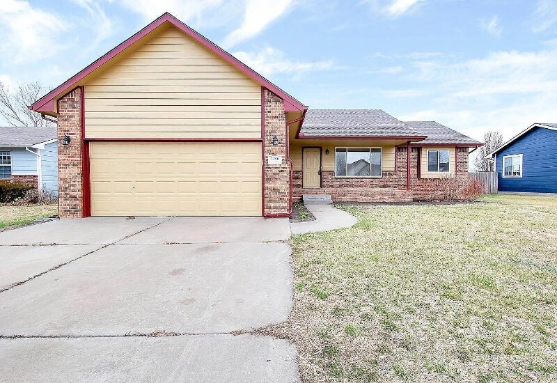 2206 School House Pl, Haysville, KS 67060 House Rental in Haysville