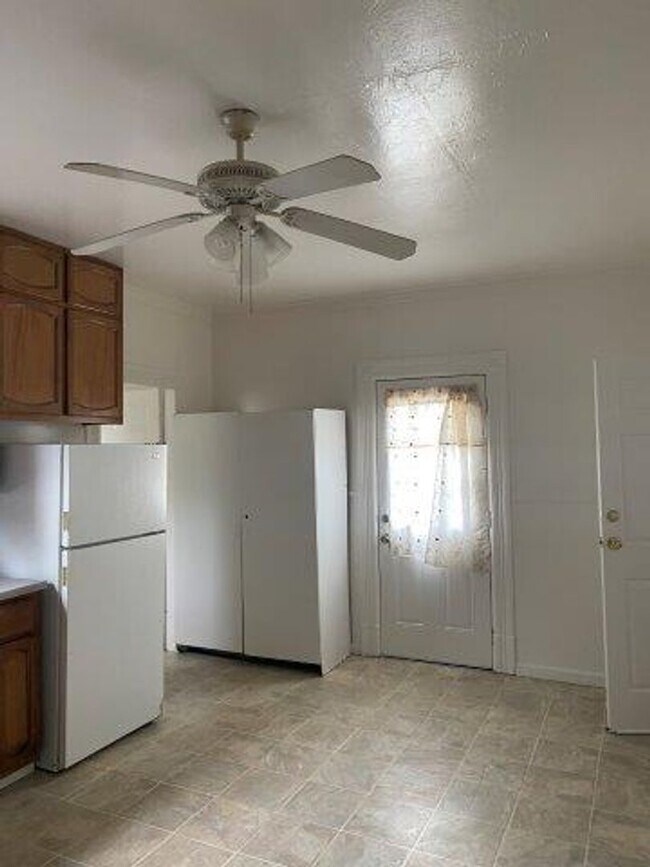 Foto del edificio - 325 Ohio St