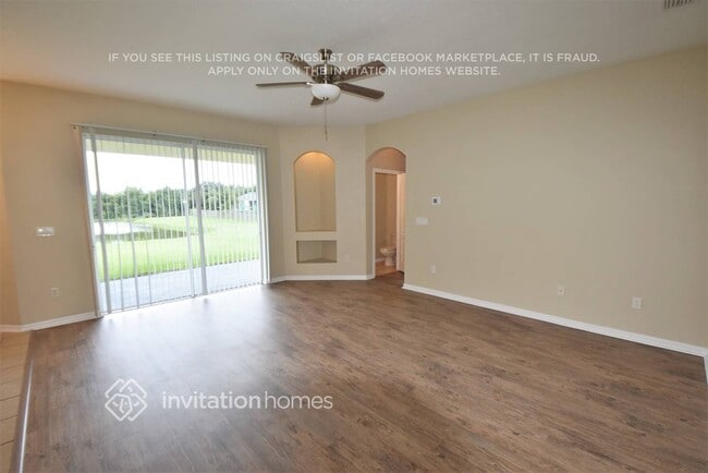 Building Photo - 11409 Dutch Iris Dr