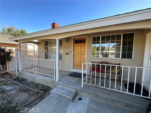 Foto del edificio - 14222 Hart St