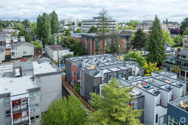 Building Photo - Aldrich 15