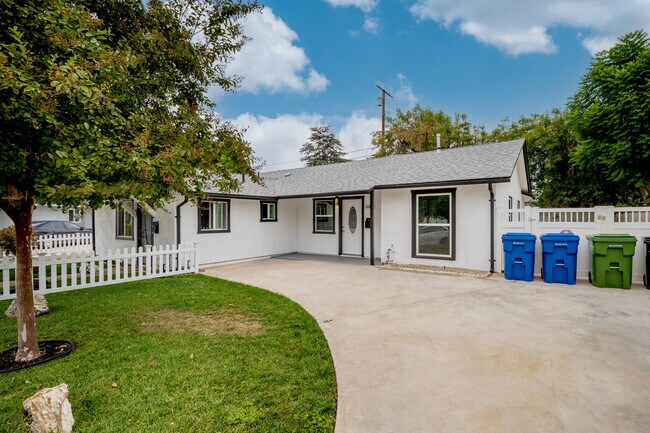 Foto del edificio - 17371 Willard St