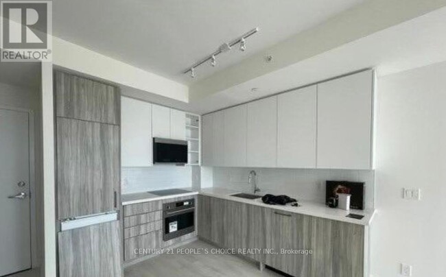 Photo du bâtiment - 297-1297 Oak Walk Dr