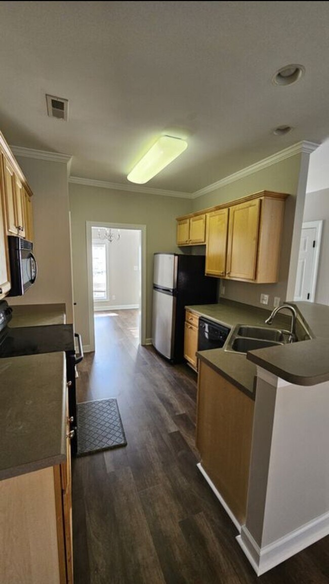 Foto del edificio - 412 Morning Star Dr