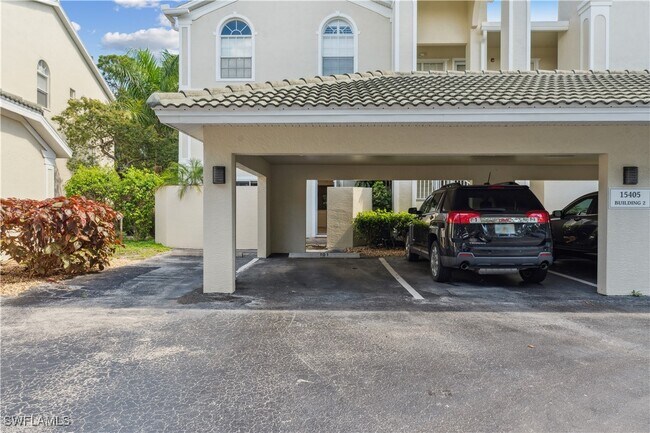 Foto del edificio - 15405 Cedarwood Ln