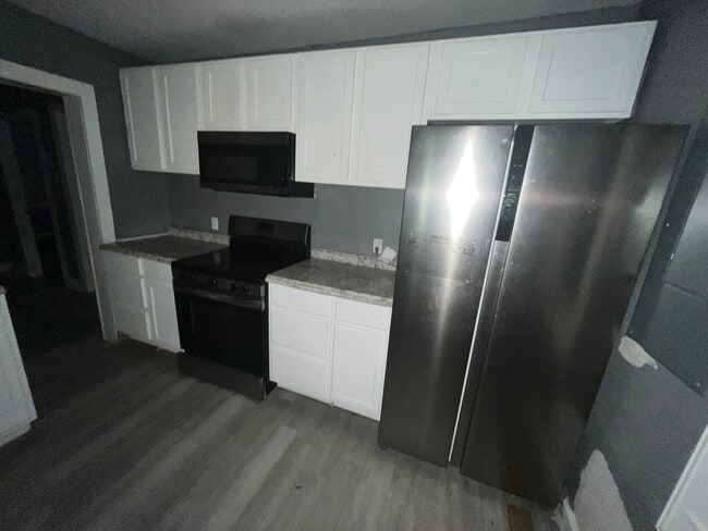 Building Photo - 1196 Mimosa Dr