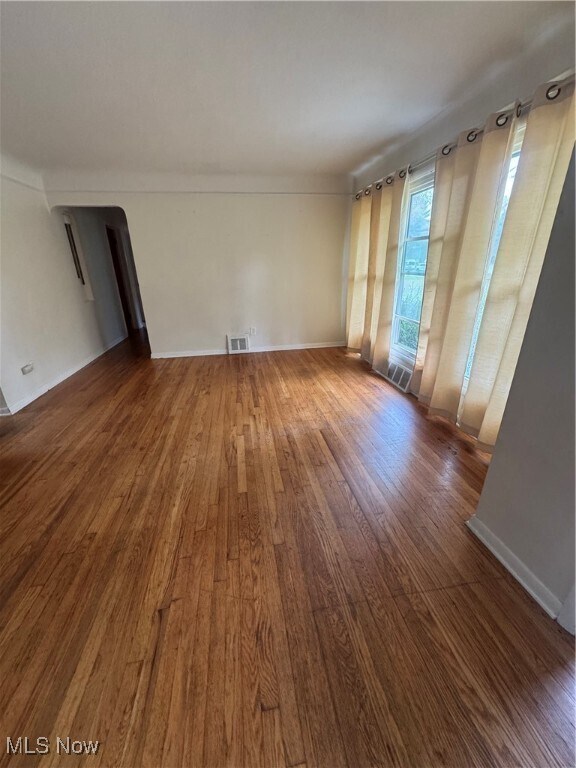 Foto del edificio - 2730 Columbia Rd