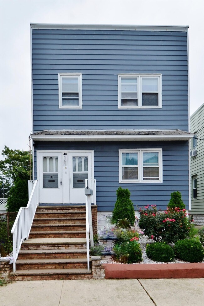 Building Photo - 48 Humphrey Ave