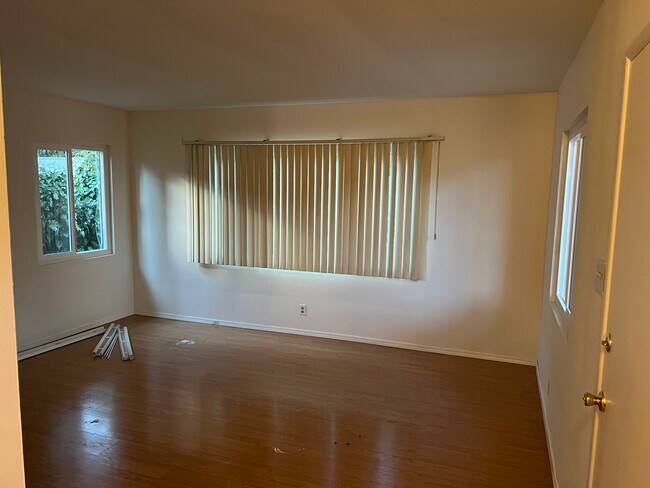 Building Photo - 6834 Valmont St