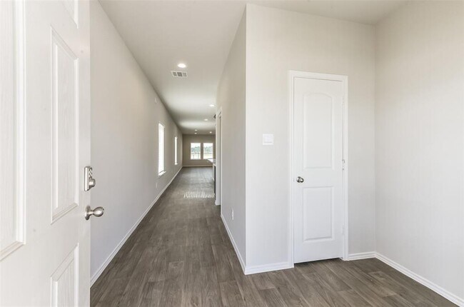 Building Photo - 16524 Cascading Pnes Ct