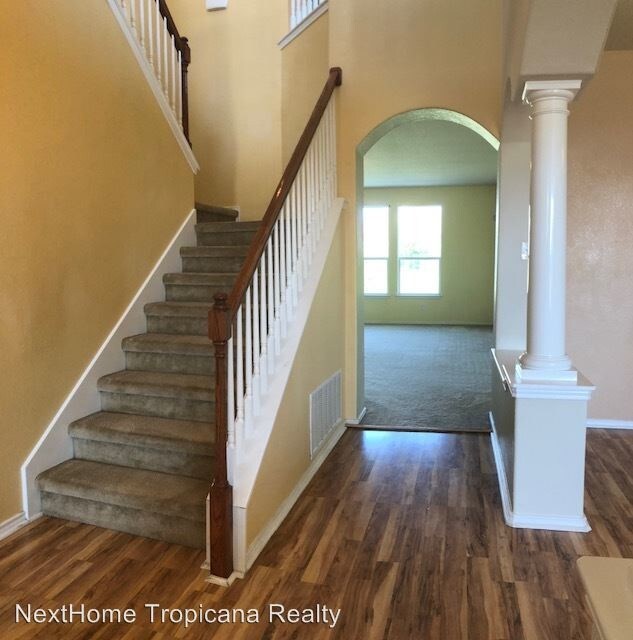 Building Photo - 5 br, 3 bath House - 4708 Bayer Hollow Dr