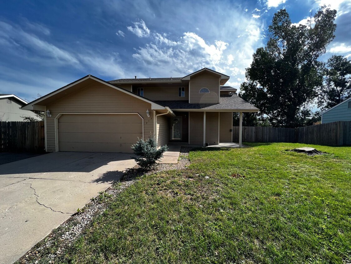 Foto principal - 3 Bedroom 1.5 Bathroom House in