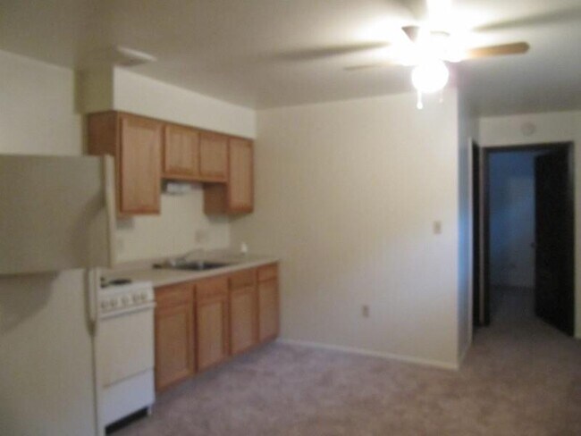 Foto del edificio - 4085 Old Rte 8