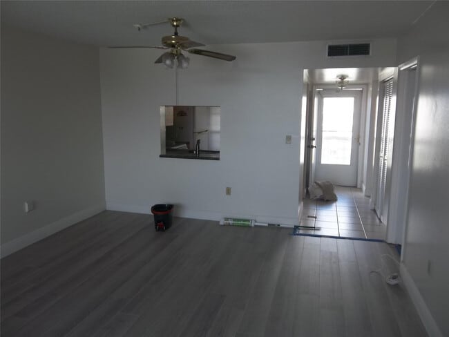 Foto del edificio - 1893 S Ocean Dr