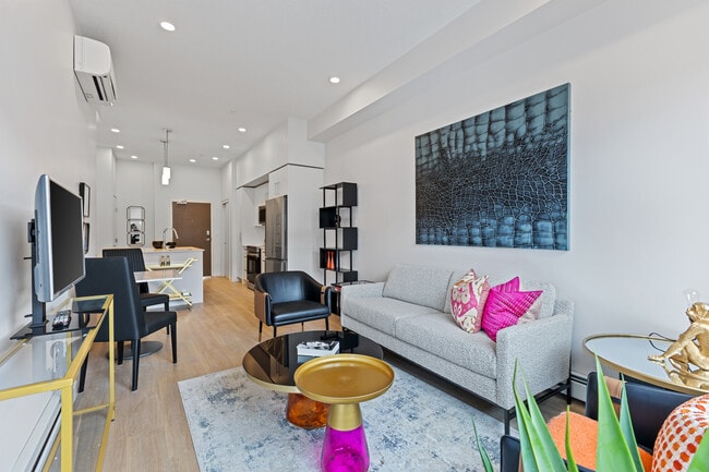 Building Photo - Springbank Hill Estates
