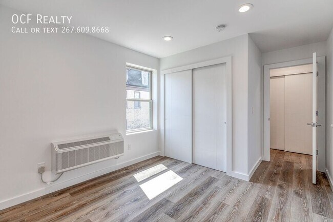 Building Photo - 751 N 43rd St