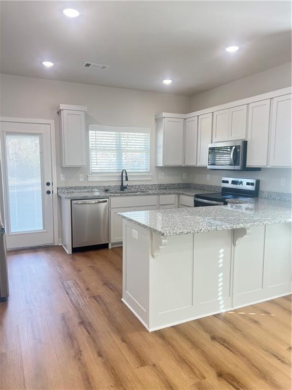 Foto del edificio - 552 Cosmos St