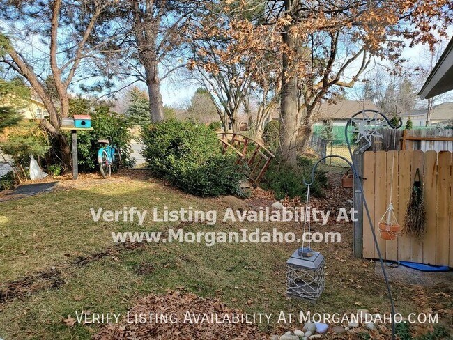 Foto del edificio - 893 E Pennsylvania Dr