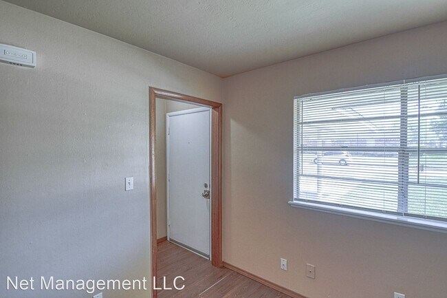 Foto del edificio - 2 br, 1 bath House - 815 Drake Drive
