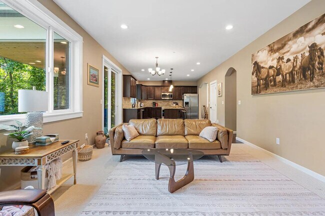 Foto del edificio - 2847 NE 178th St