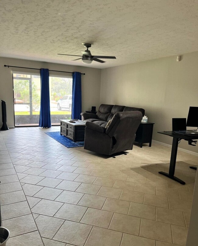 Building Photo - 441 N Harbor City Blvd