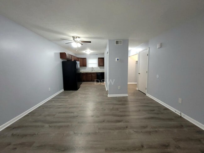 Foto del edificio - 1207 Payton Pl