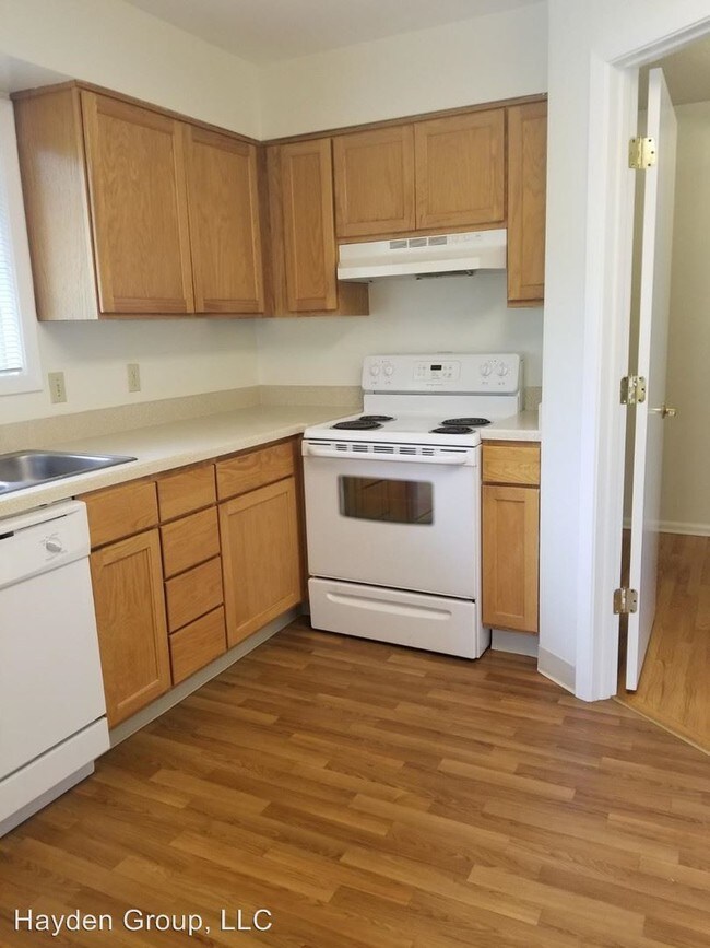 Foto del edificio - 326-334 SW Hamilton St