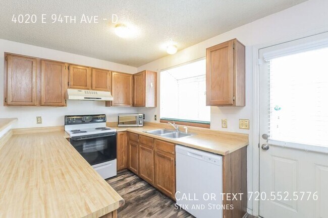 Foto del edificio - 4020 E 94th Ave