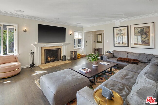 Foto del edificio - 1328 Londonderry View Dr