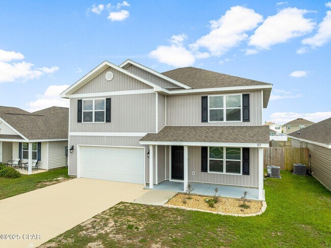 Building Photo - 123 Tiller Dr