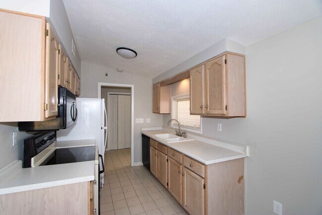 Foto del edificio - Beautiful 3 bed 1.5 bath home