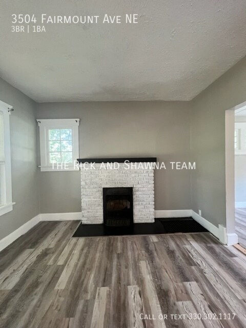 Foto del edificio - Three bedroom updated home for rent - Cant...