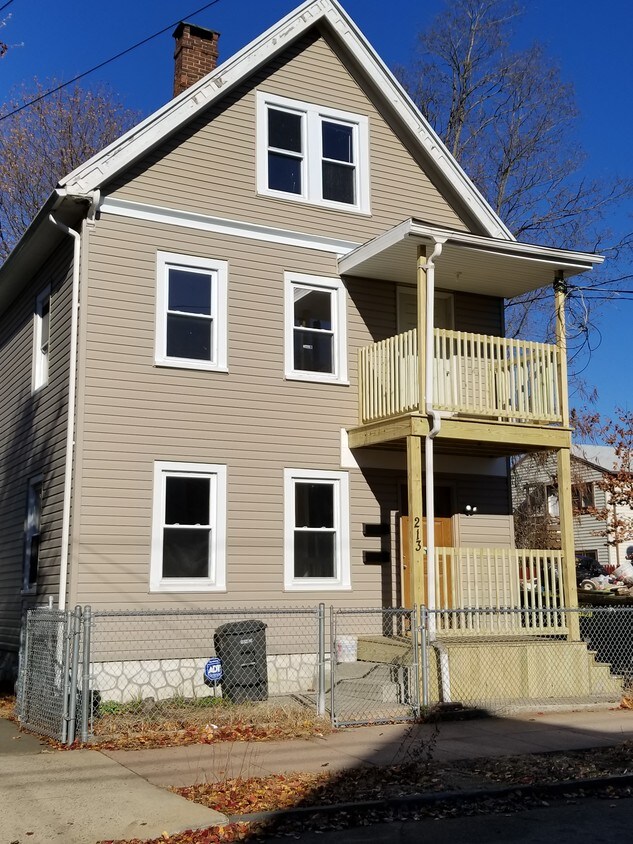 213 Exchange St, New Haven, CT 06513 Apartments in New Haven, CT