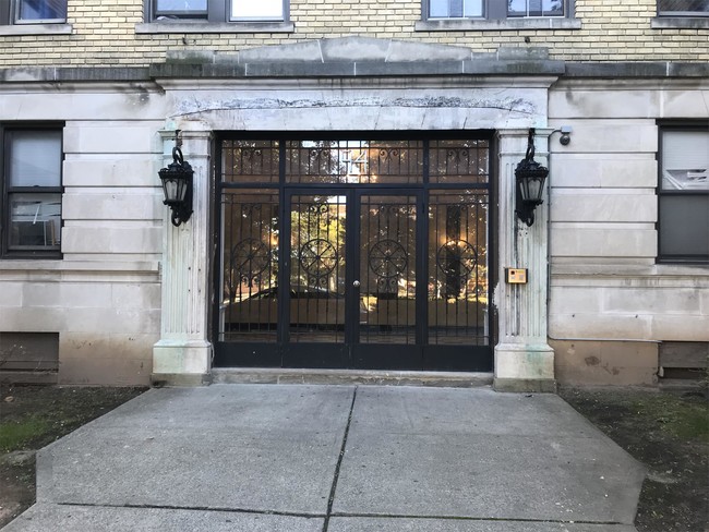 Foto del edificio - 94 S Harrison St