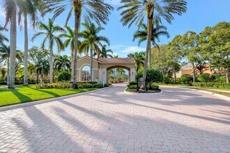 Building Photo - 5057 Sancerre Cir