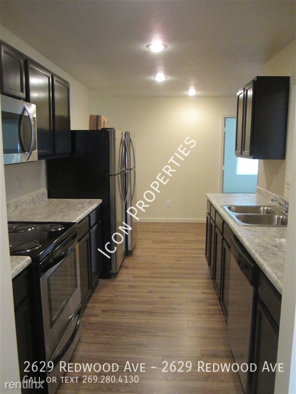 Foto del edificio - 2629 Redwood Ave