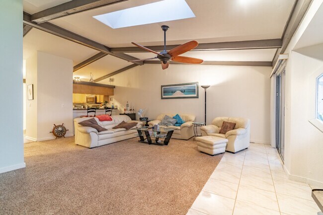 Foto del edificio - Gorgeous 2/2 condo at Indian Shores