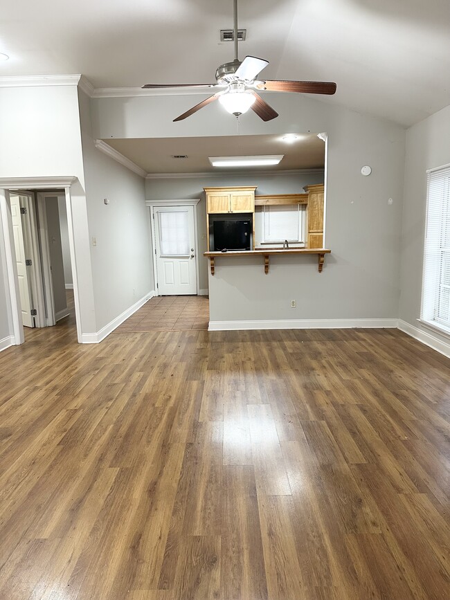 Building Photo - 505 Smith-Reed Rd