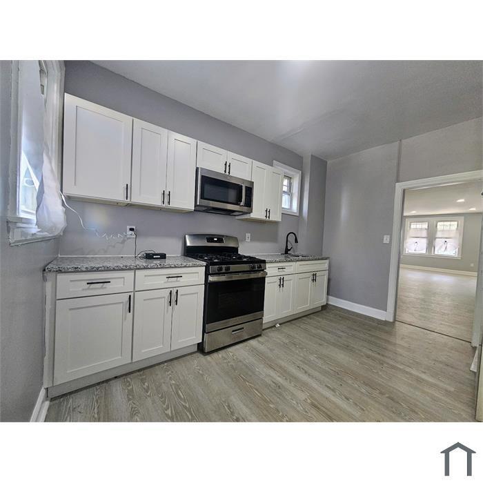 3 Bedroom 2 Bathrooms - 3 Bedroom 2 Bathrooms