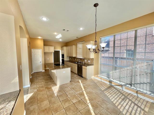 Building Photo - 9617 Brazendine Dr