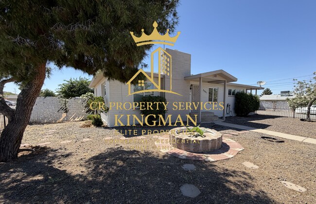 Foto del edificio - 3 Bedroom, 2 Bath Home – Vintage Charm at Its Best!