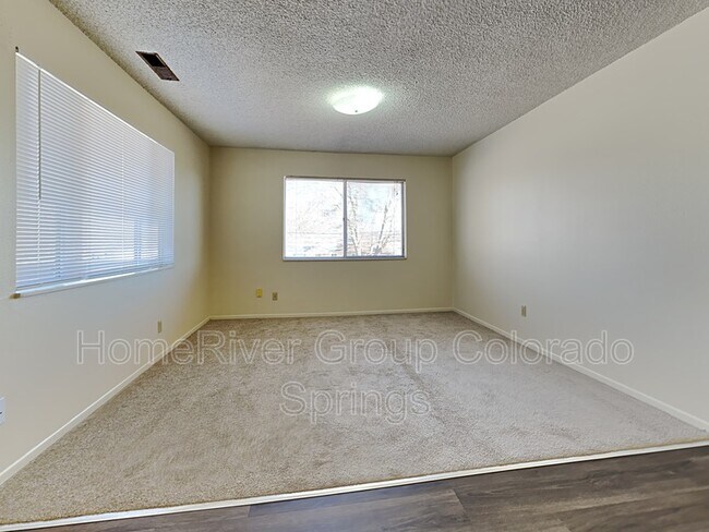 Building Photo - 505 N Diamond Ave