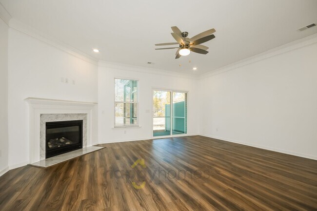 Foto del edificio - 3 Bedroom 2.5 Bath In Buckshire of Summerville