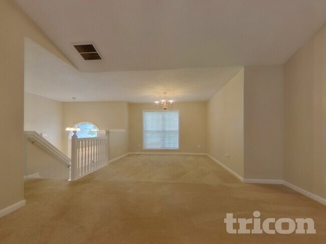 Foto del edificio - 1619 Spring Hill Ct