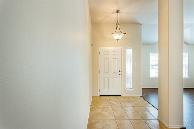 Foto del edificio - 24807 Lazy Tee Ln