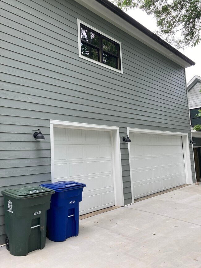 Your garage on left - 4912 Florida Ave