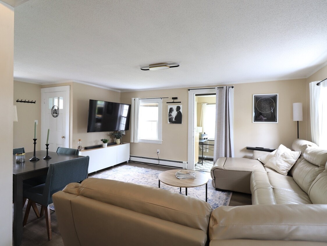 Photo - 43 Ridge Rd (North Smithfield, RI)