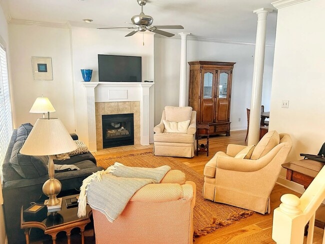 Photo - 951 Frontage Rd Townhome